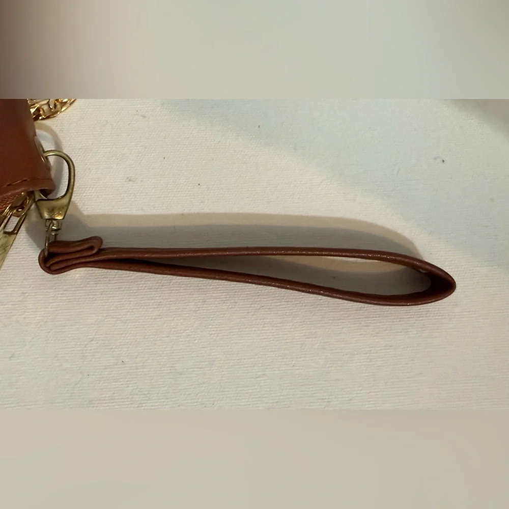 Brown Bow-Accent Wristlet Wallet Small Purse with Gold Chain